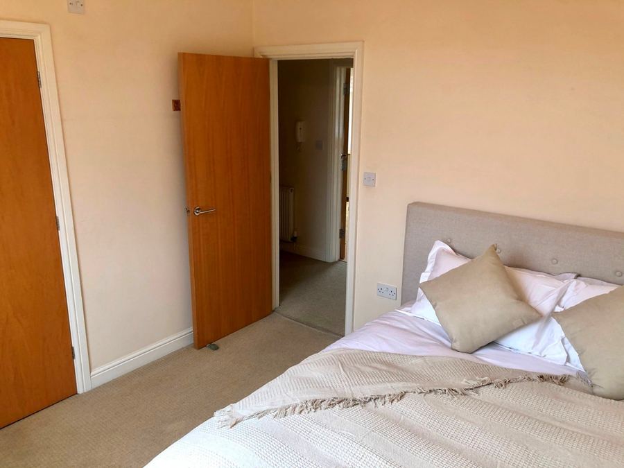 Flat 7, Porchester Court photo 2