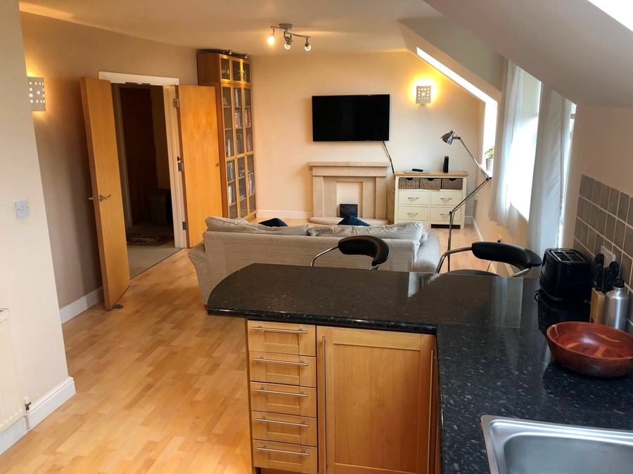 Flat 7, Porchester Court photo 4